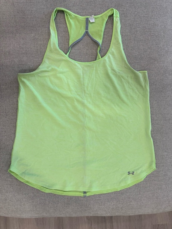 Under Armour Tops - SOLD